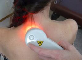 Fysiotherapie als een methode voor behandeling van cervicale osteochondrose
